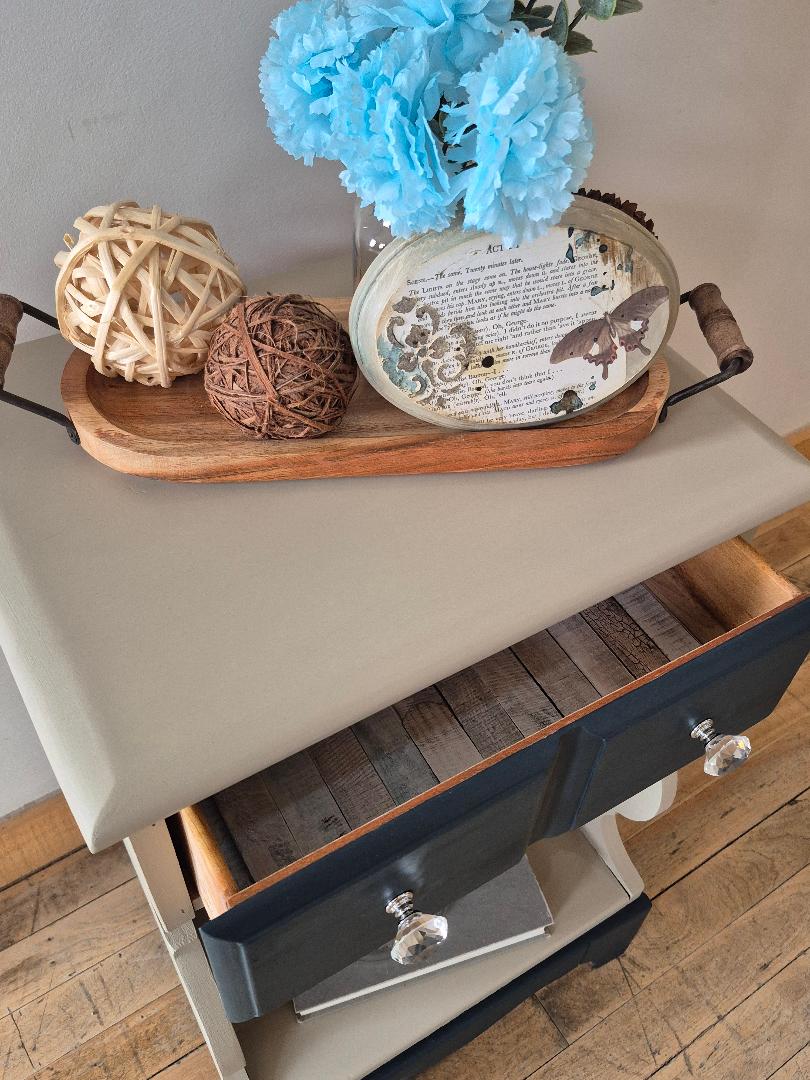 Modern Elegance Side Table