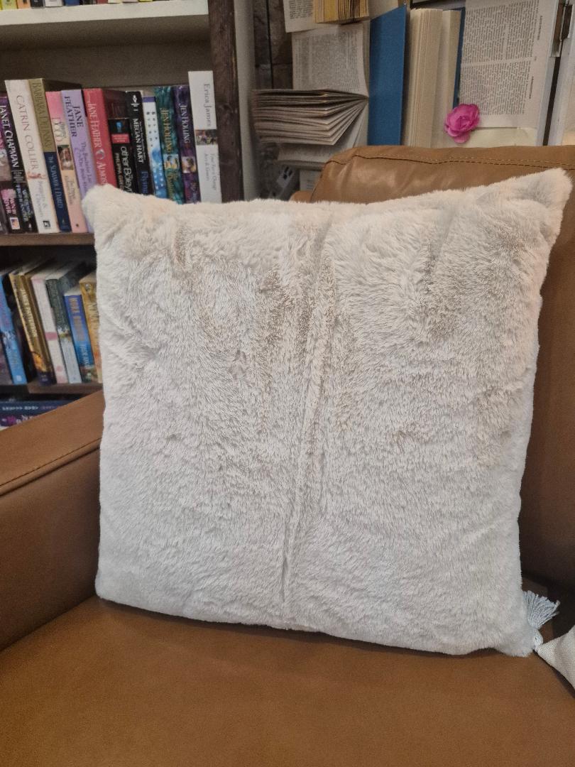 Rosey Taupe Cozy Cushion