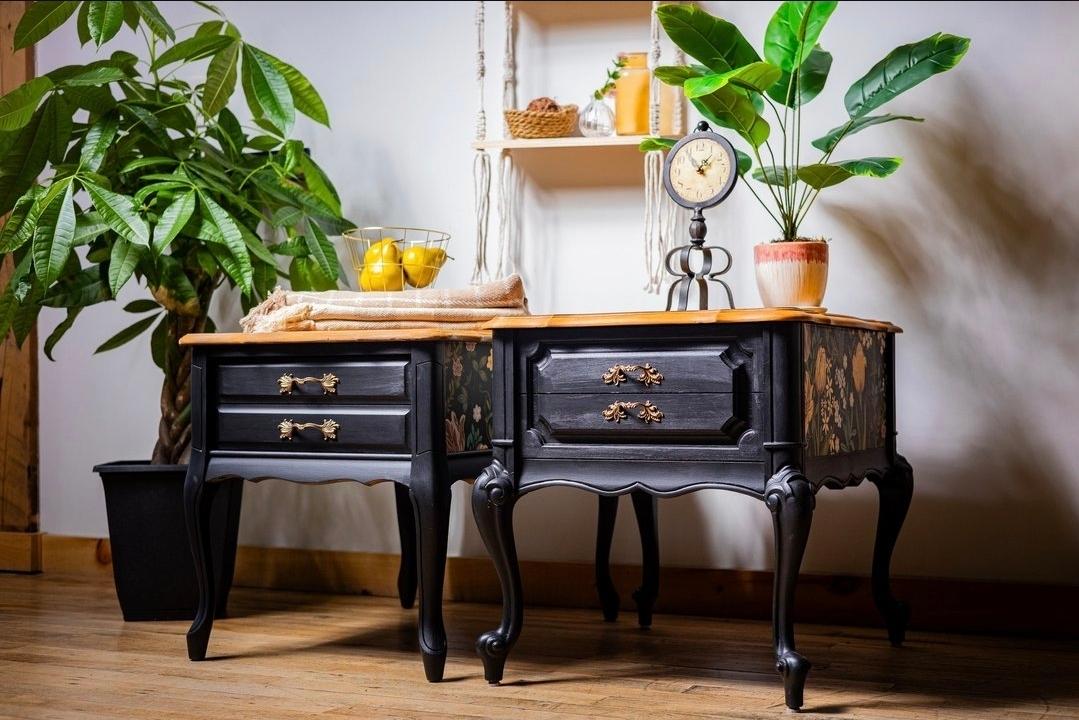 Sister Side Tables