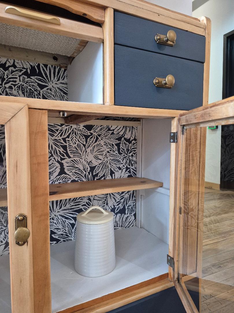 Beachy Cottage Cabinet
